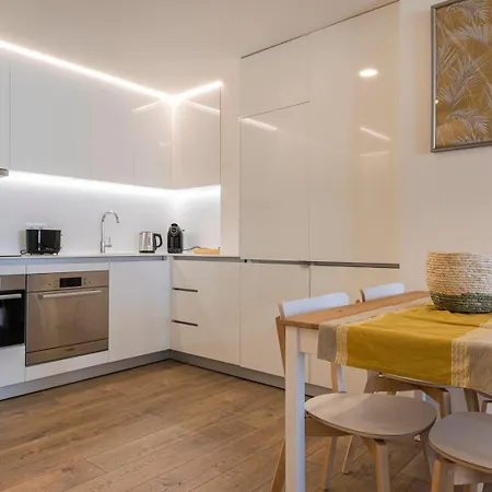 Διαμέρισμα Dq De Loule 44 *