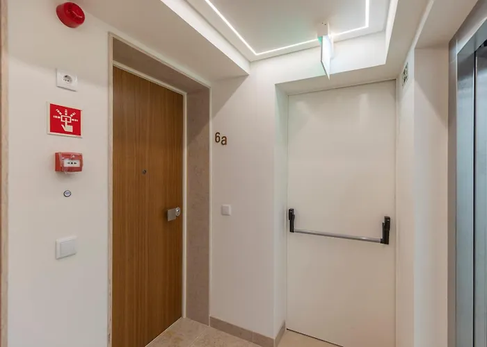 Διαμέρισμα Dq De Loule 44 *