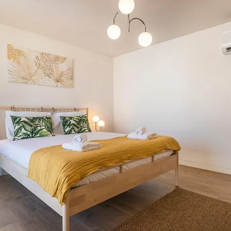 Dq De Loule 44 شقة *